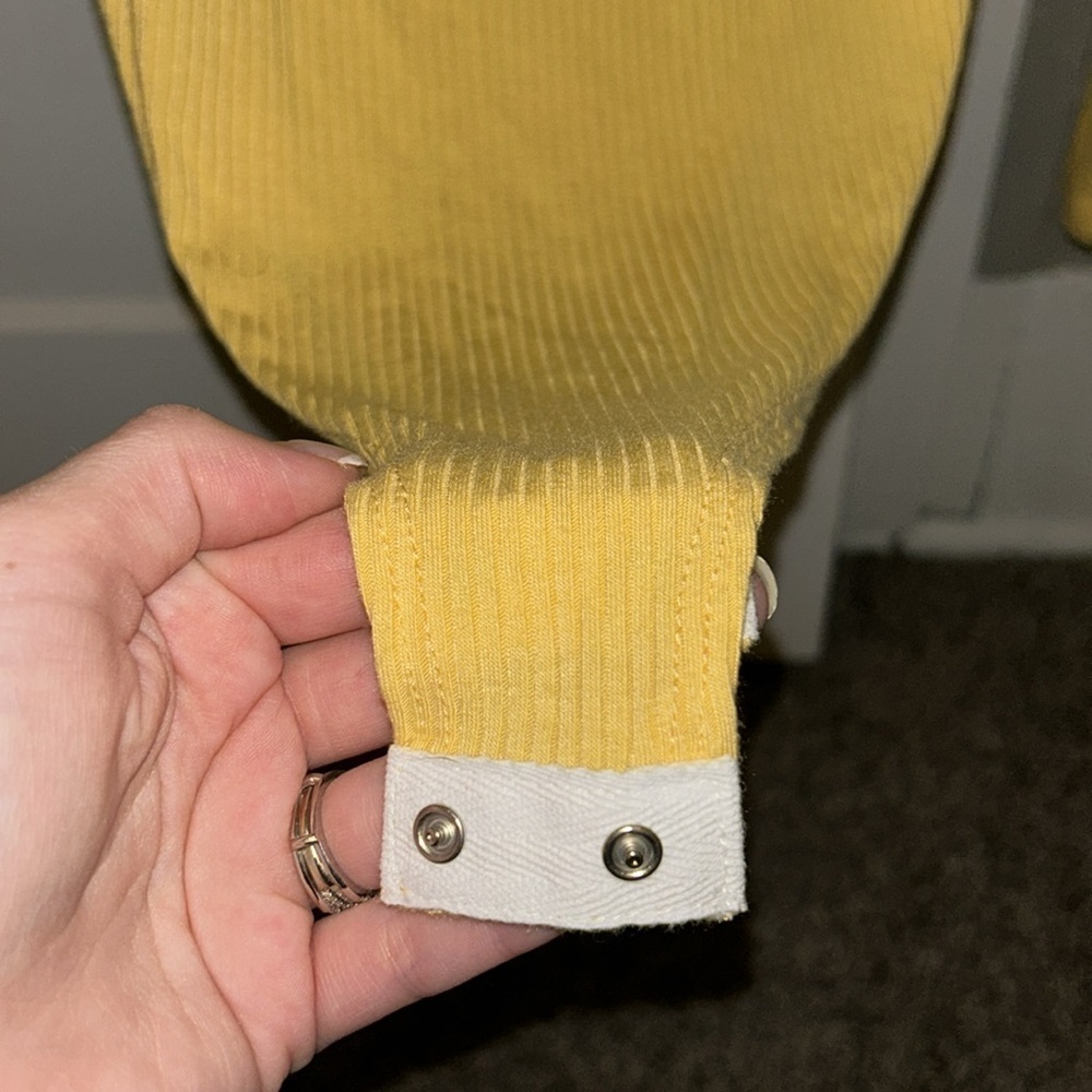 New BLVD Ribbed Bodysuit Yellow- Small - Picture 4 of 5